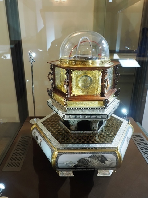 R1010575.jpg